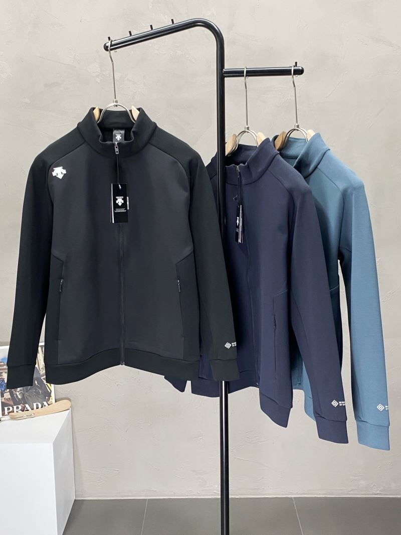 Descente Outwear